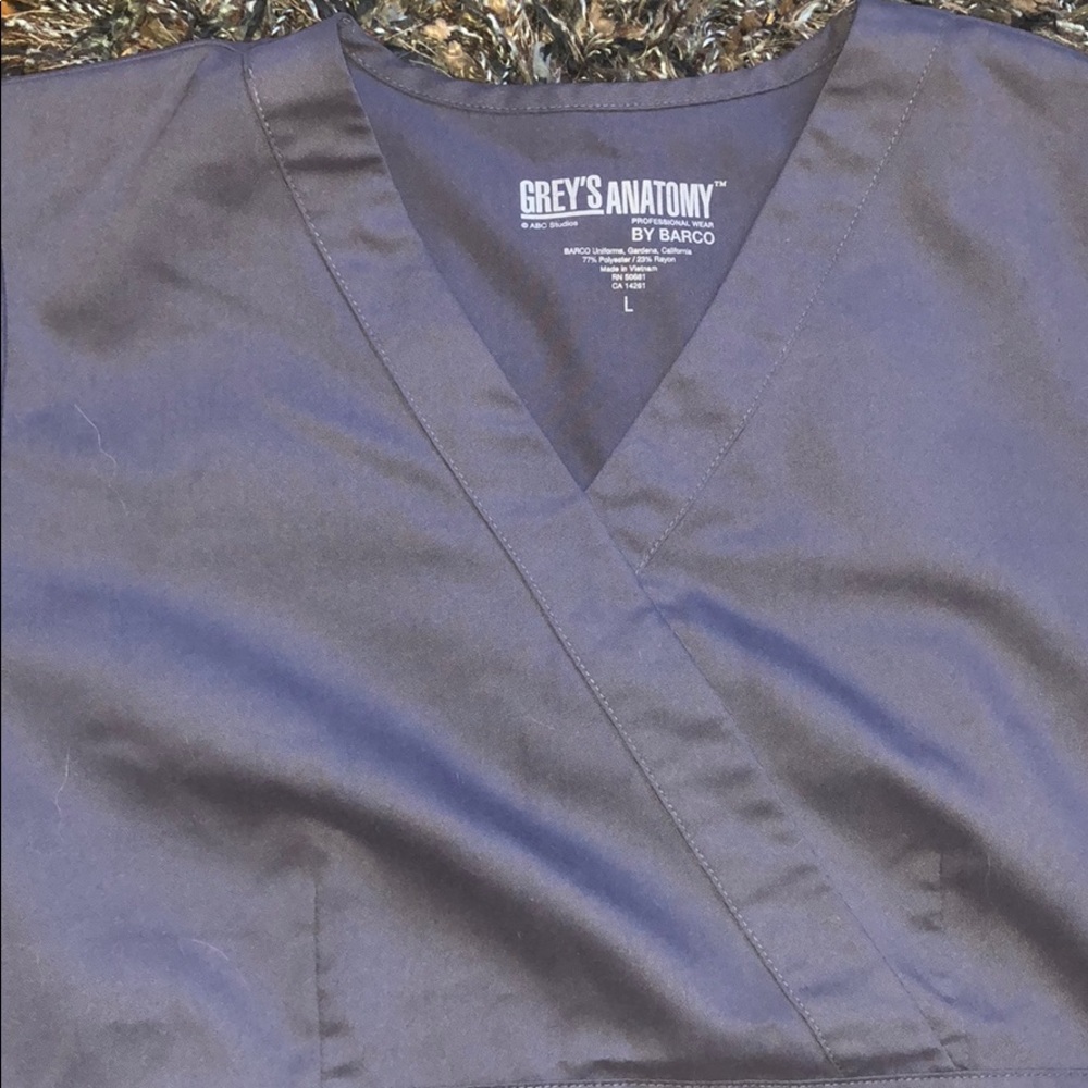 gray Scrub Top - Picture 2 of 3